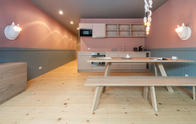 Suite Smukkstykk Küche uns Essbereich - Designhotel Laurichhof Pirna